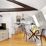 Bluestay 239 - Superbe appartement à Pigalle